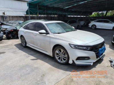 21年本田雅阁中型车