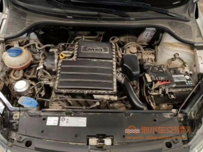 21年大众桑塔纳中型车