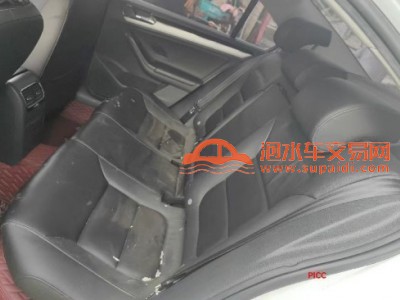 18年大众速腾中型车