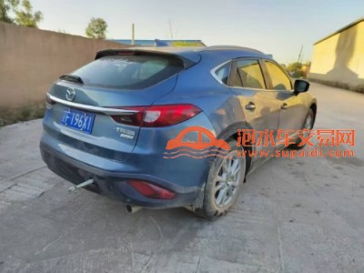 16年马自达马自达CX-4中型车