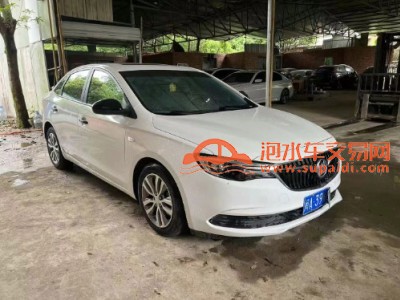 21年别克英朗中型车