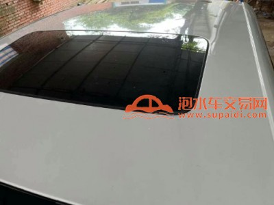21年别克英朗中型车