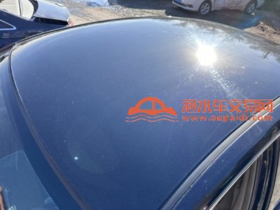 年日产轩逸中型车