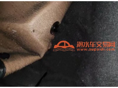 22年奔驰奔驰C级中型车