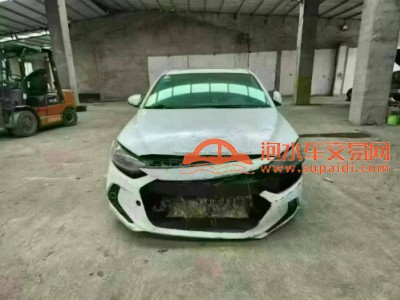 19年现代领动中型车