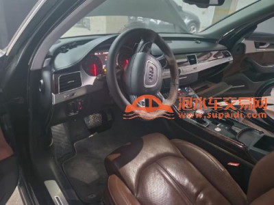 13年奥迪奥迪A8L中型车