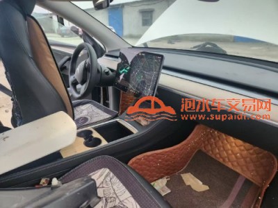 22年特斯拉MODEL Y中型车