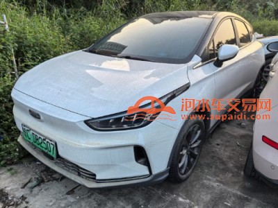 23年吉利几何中型车