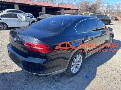 20年大众迈腾中型车