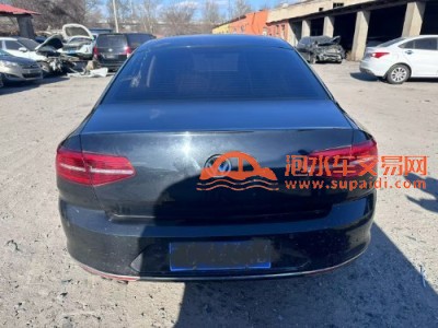 20年大众迈腾中型车