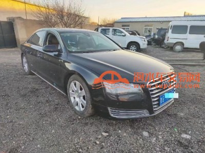 13年奥迪奥迪A8L中型车