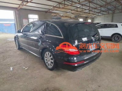 16年奔驰奔驰R级中型车