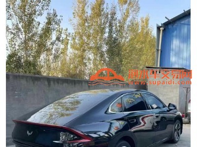 24年五菱星光中型车