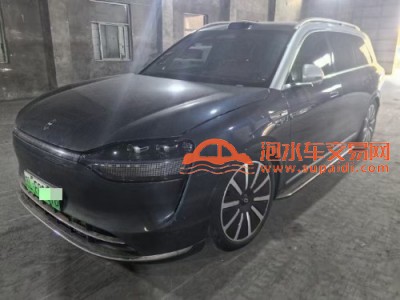 24年华为问界SUV
