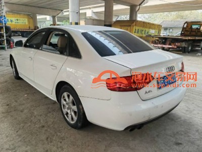 12年奥迪奥迪A4中型车