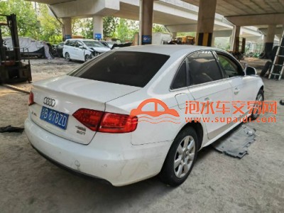 12年奥迪奥迪A4中型车