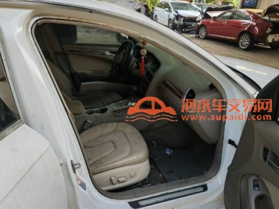 12年奥迪奥迪A4中型车