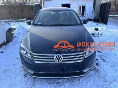 14年大众迈腾中型车