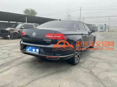 17年大众迈腾中型车