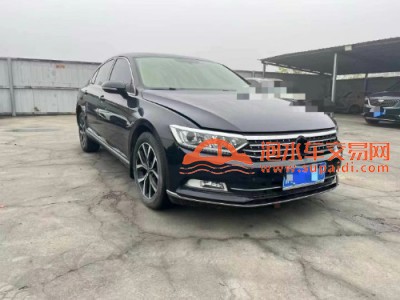 17年大众迈腾中型车