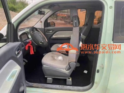 22年五菱mini小型车