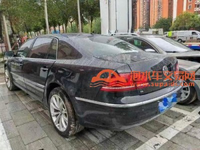 16年大众辉腾中型车