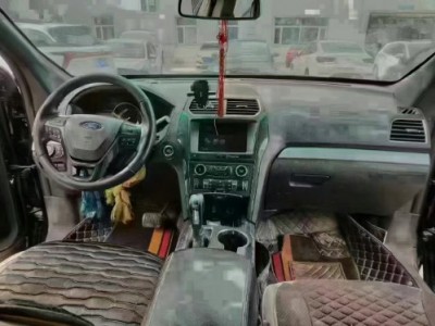 17年福特探险者SUV