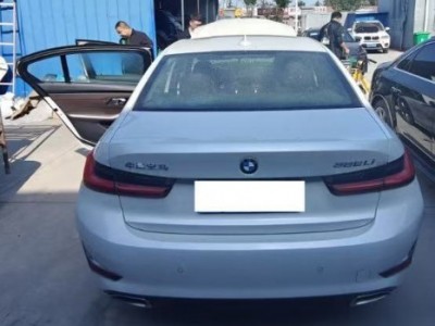 21年宝马宝马3系中型车