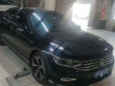 22年大众迈腾中型车
