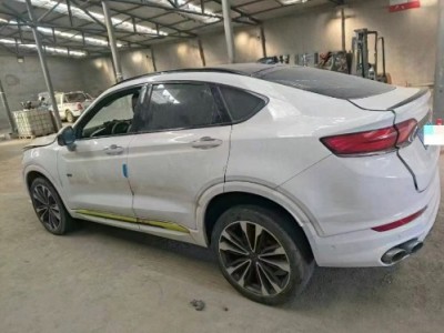 19年吉利星越中型车