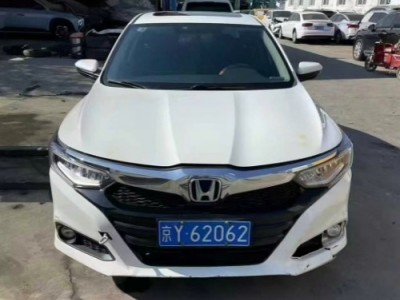 19年本田凌派中型车