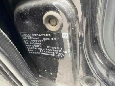 16年林肯领航员SUV