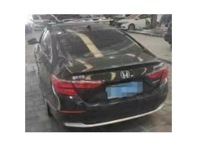 21年本田英诗派中型车