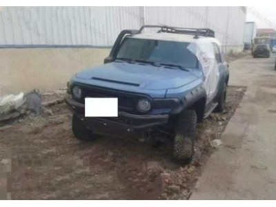 18年丰田FJ酷路泽SUV