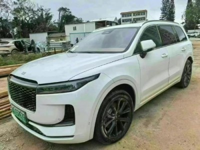 23年理想智造oneSUV